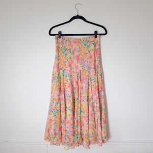 Flowy floral print stretchy skirt